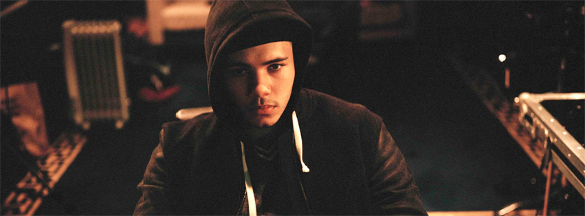 Listen: Joel Compass – Early Morning Champagne