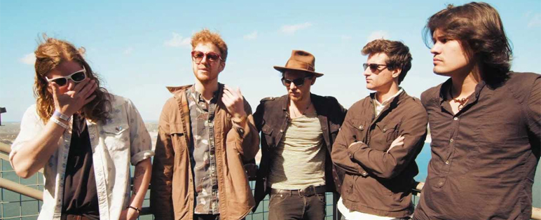Video: Walking Shapes – Horse